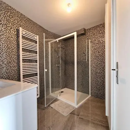 Apt 5 Etoiles, Chic & Cozy, Piscine, Vue Mer