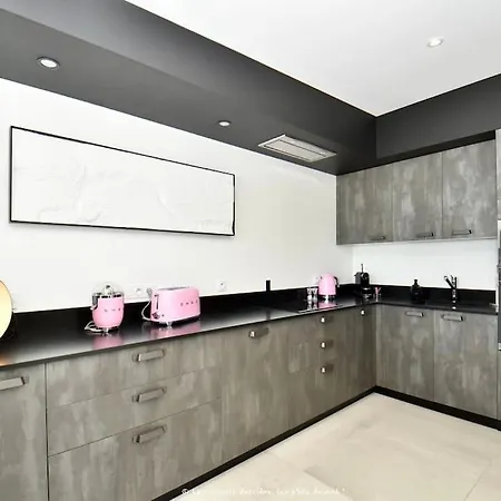 Apt 5 Etoiles, Chic & Cozy, Piscine, Vue Mer * Royan