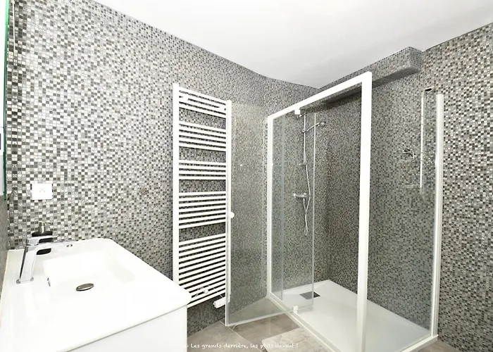 5 Etoiles, Chic & Cozy, Piscine, Vue *