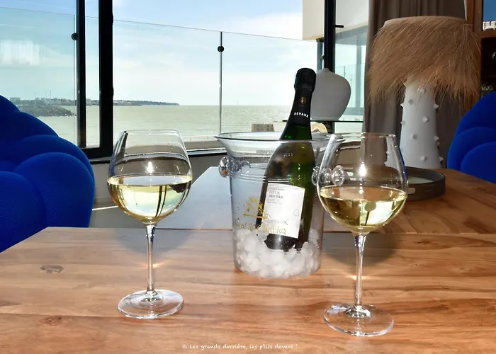 5 Etoiles, Chic & Cozy, Piscine, Vue דירה *