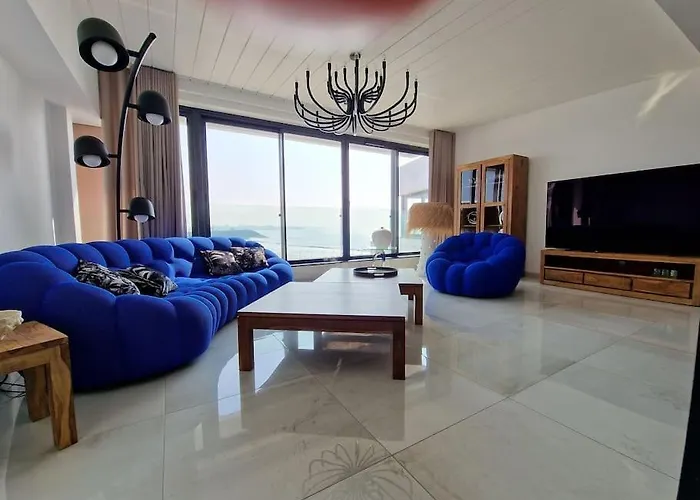 5 Etoiles, Chic & Cozy, Piscine, Vue דירה רויאן