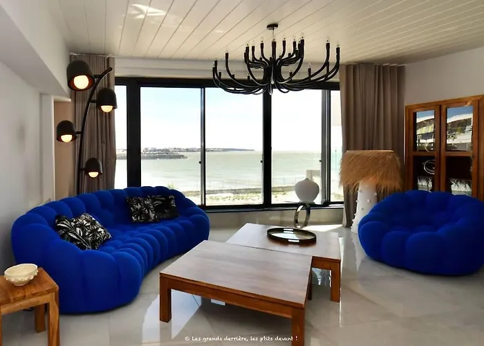 5 Etoiles, Chic & Cozy, Piscine, Vue דירה